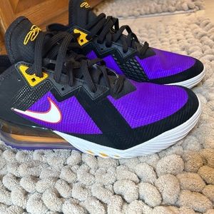 Nike Men’s Shoes Lebron 18 Low
